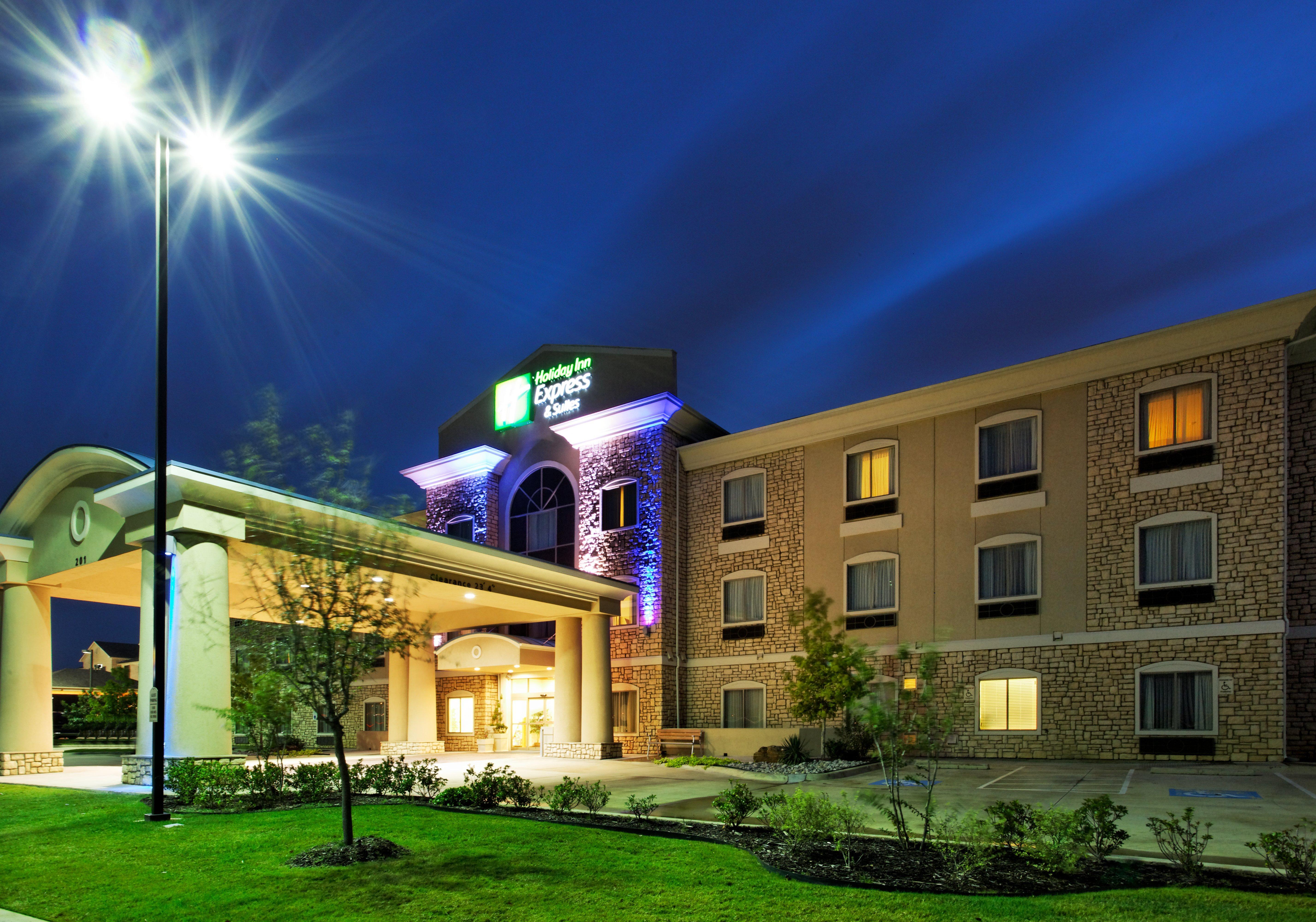 Holiday Inn Express Hotel & Suites Mansfield By Ihg Экстерьер фото