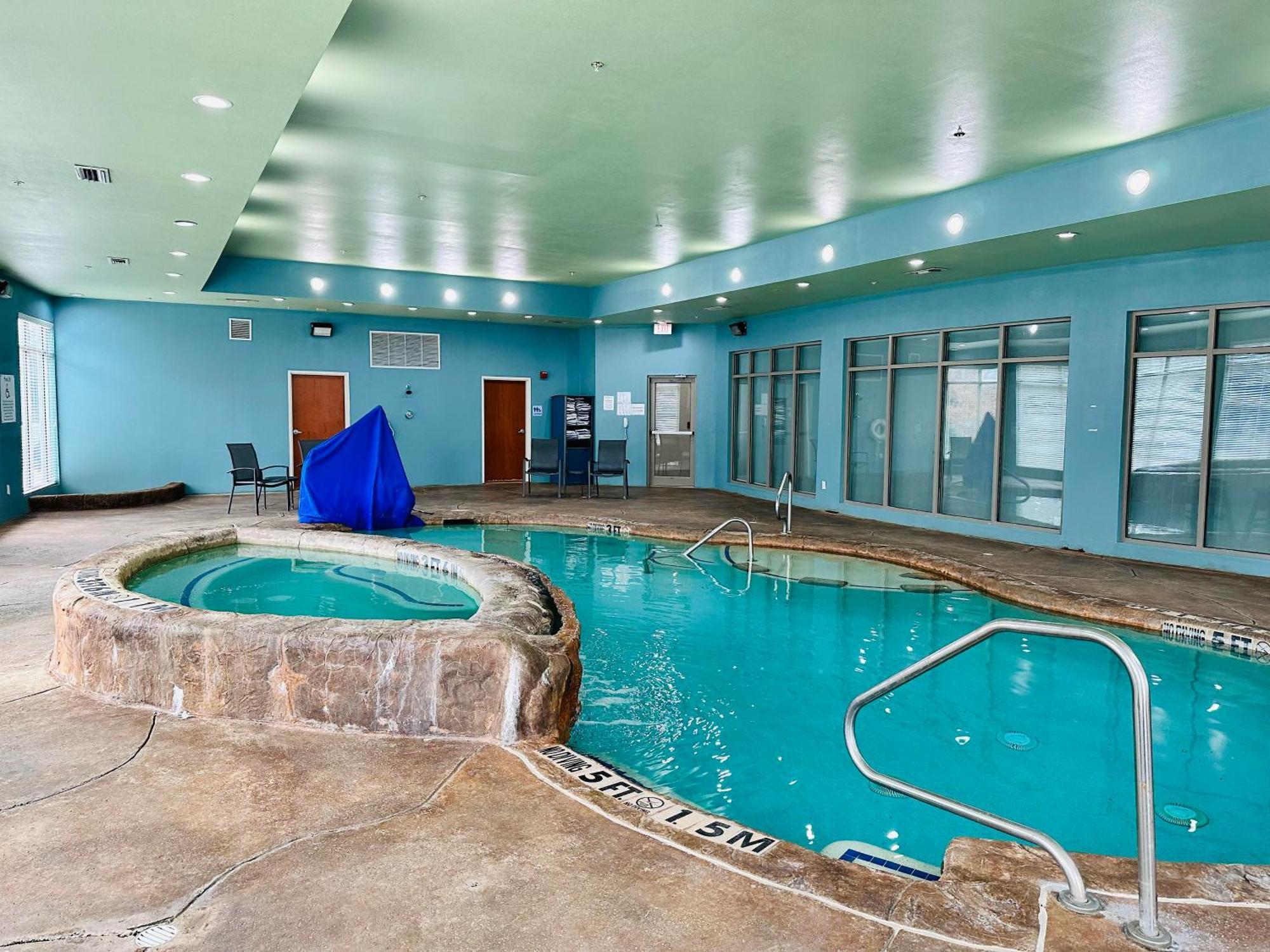 Holiday Inn Express Hotel & Suites Mansfield By Ihg Экстерьер фото