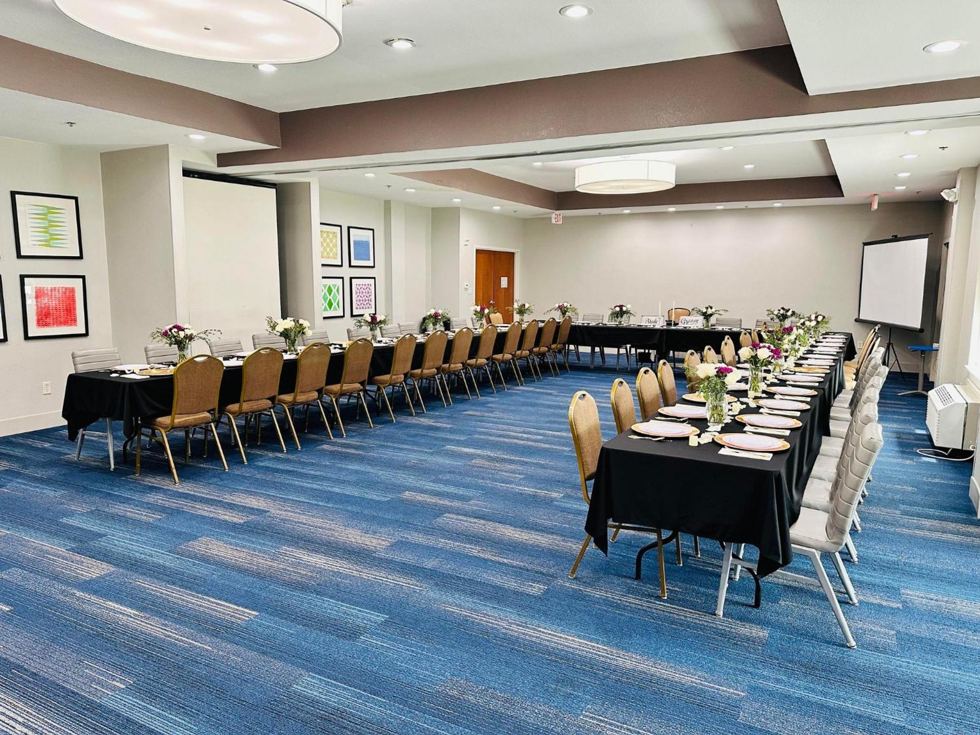 Holiday Inn Express Hotel & Suites Mansfield By Ihg Экстерьер фото